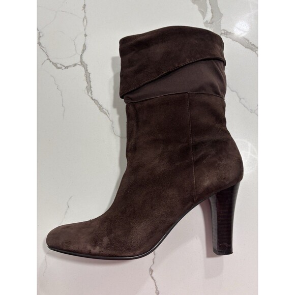 Women's Nine West Pegeen Pull On Ankle Boots Booties Shoes Size 8M Brown Suede - Picture 2 of 15